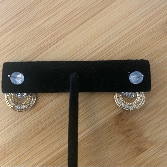 ‼️SOLD‼️Two Toned Natural Diamond Infinity Earrings - Picture 5 of 7